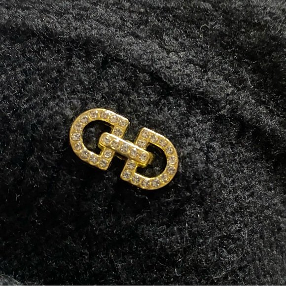 Woman’s Wool Bling Beret Hat - Picture 2 of 7